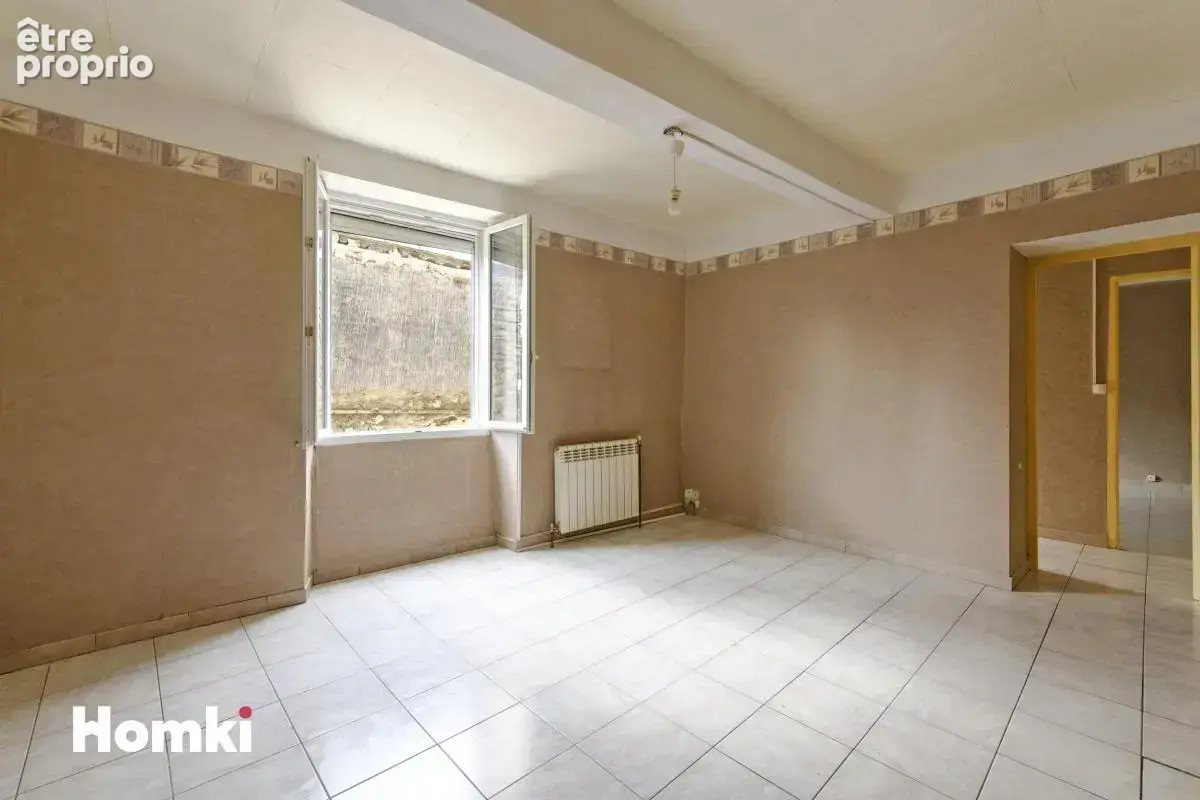Immeuble de 168m² avec terrain, garages et dépendances sur Saint-Hippolyte-du-Fort - photo 20