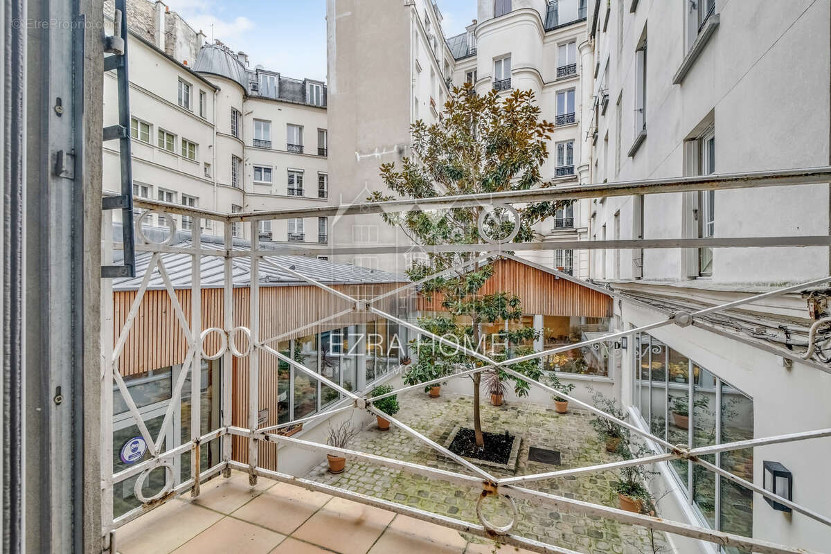 Appartement à PARIS-3E