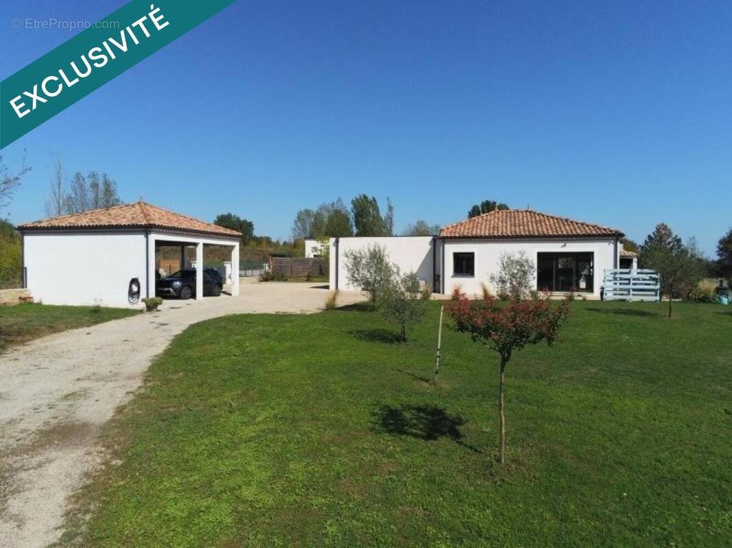 Photo 1 - Maison à CRAYSSAC