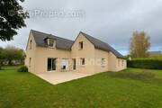Maison à CAVAN