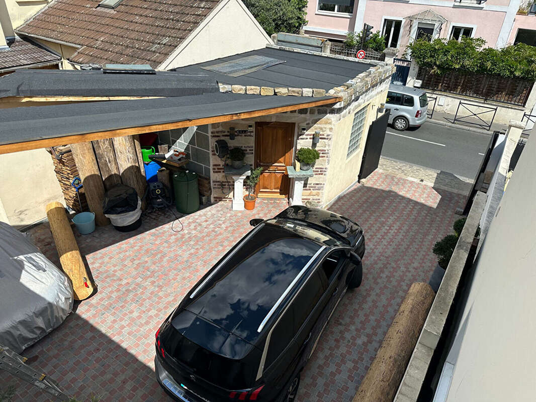 Appartement à BOIS-COLOMBES