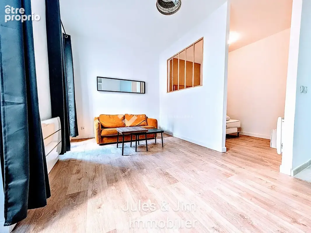 Appartement 35 m² à Marseille-1e  - photo 2