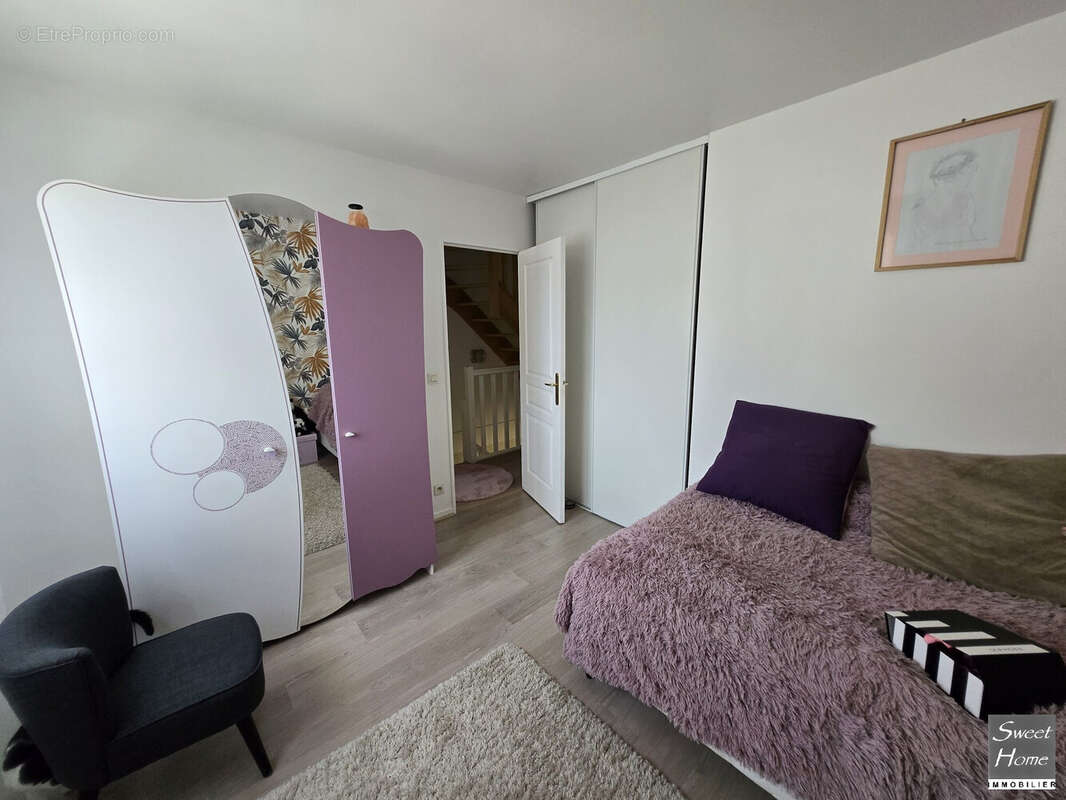 Maison à MAGNY-LES-HAMEAUX