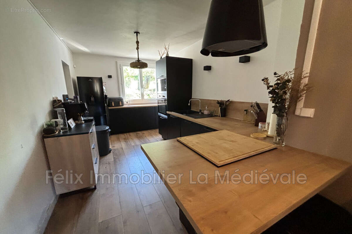 Appartement à SARLAT-LA-CANEDA