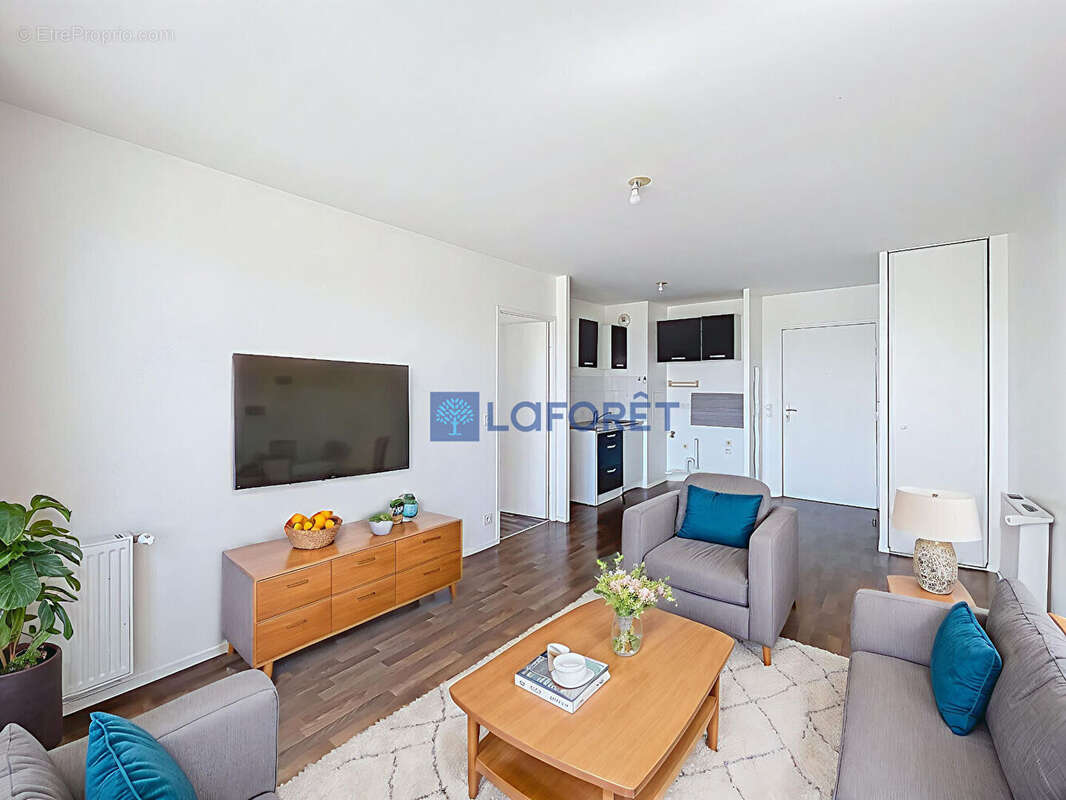 Appartement à SAINT-PIERRE-DU-PERRAY