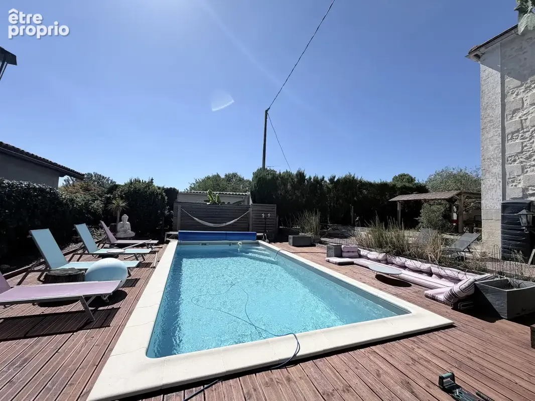 Maison de maître avec piscine en excellent état - photo 11