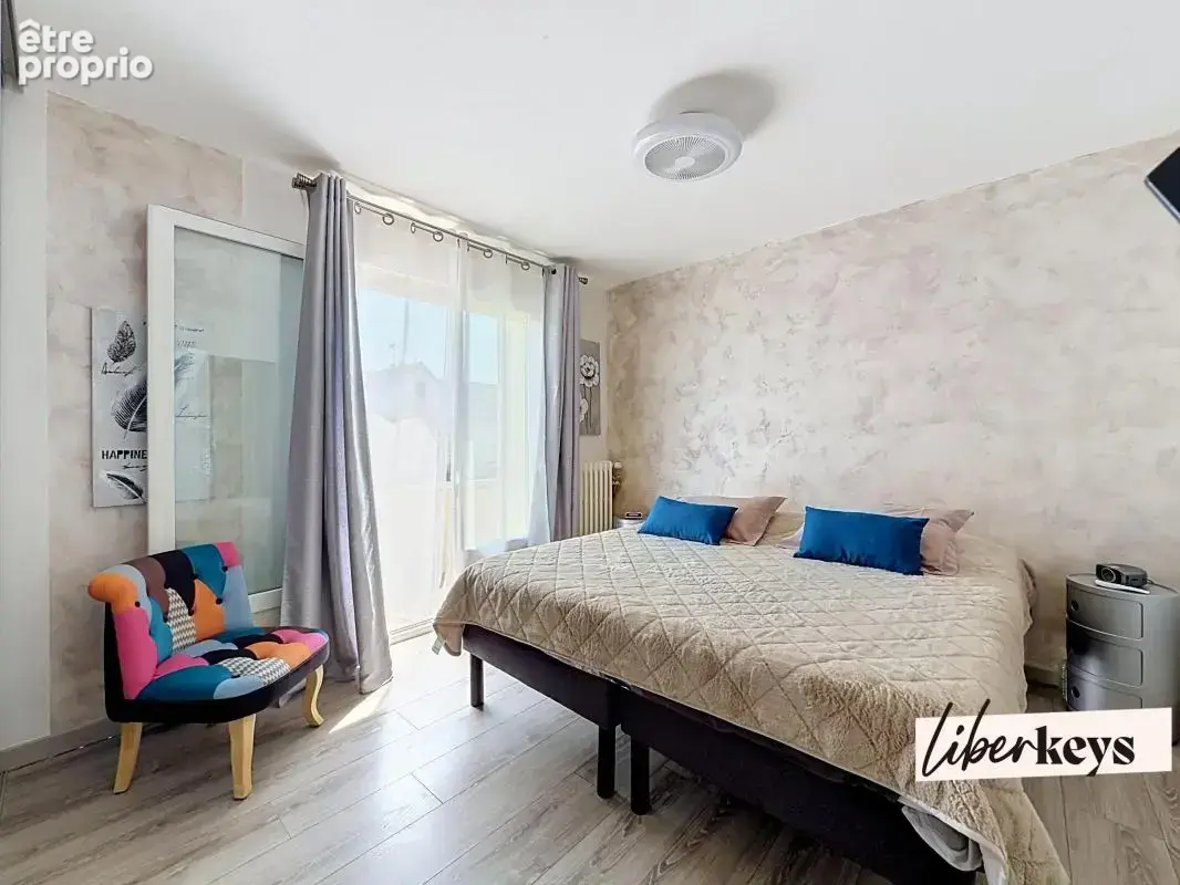 Maison Familiale T6 de 183 m2 situé à Ruaudin dans un quartier résidentiel - photo 5