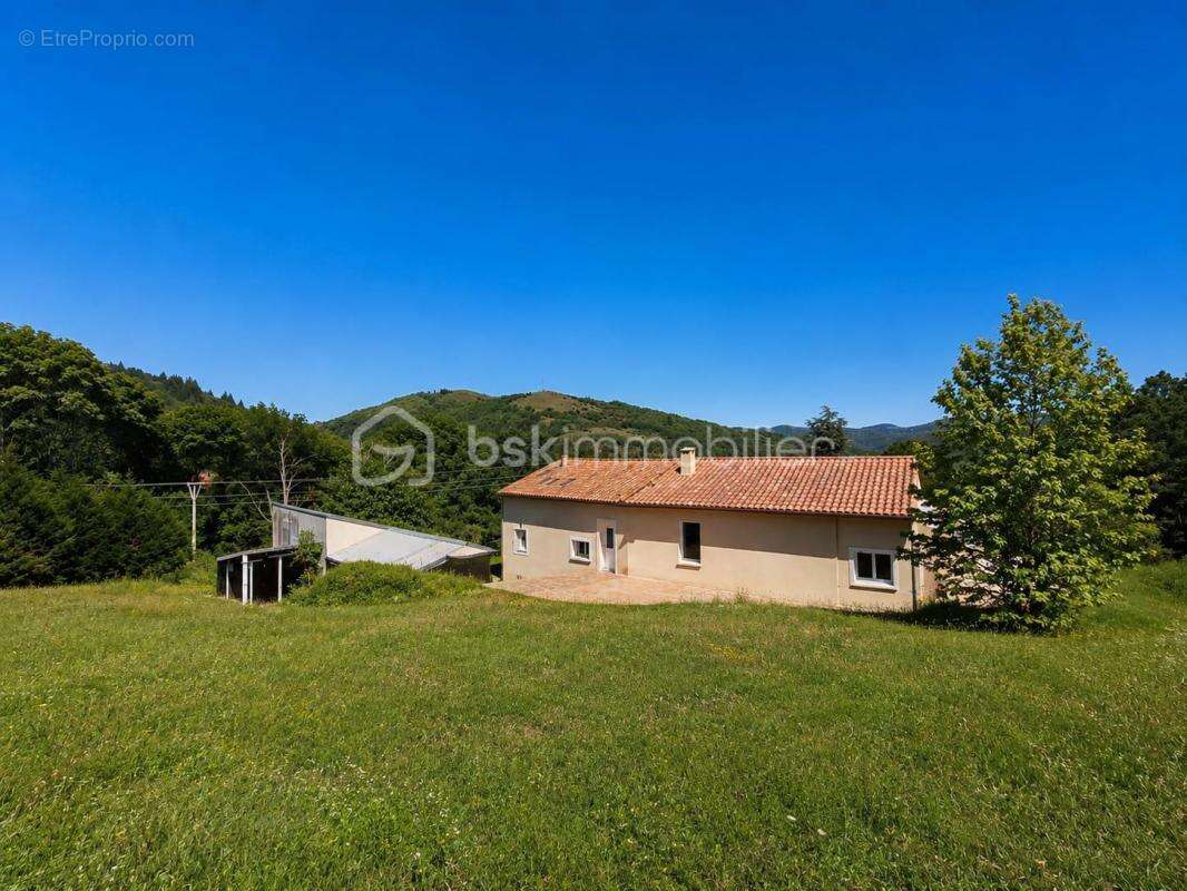 Villa d’architecte au cœur de la nature avec vue sur les montagnes - photo 22