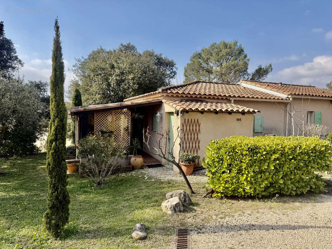 Appartement à VAISON-LA-ROMAINE