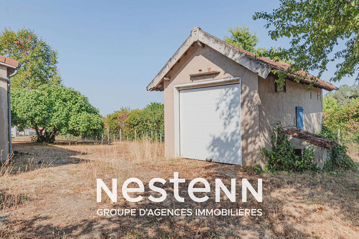 Maison ancienne à vendre à Carmaux - 3 pièces, 95 m², terrain 2098 m² - photo 14
