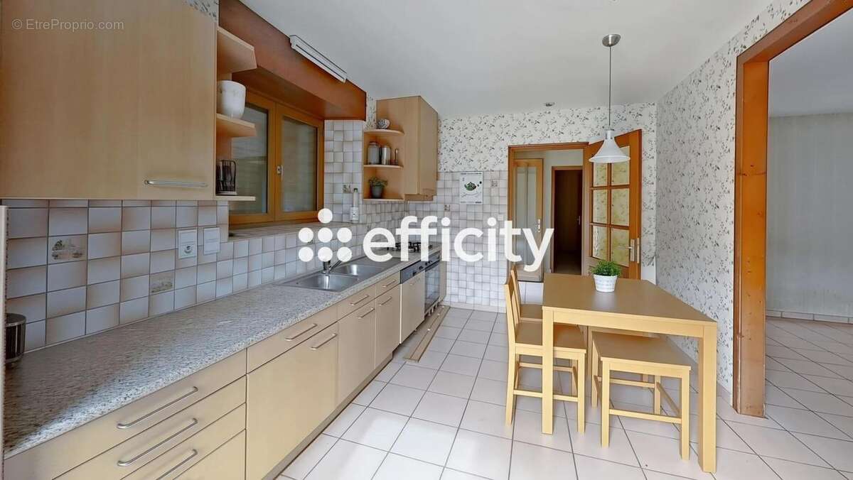 Appartement à MIEUSSY