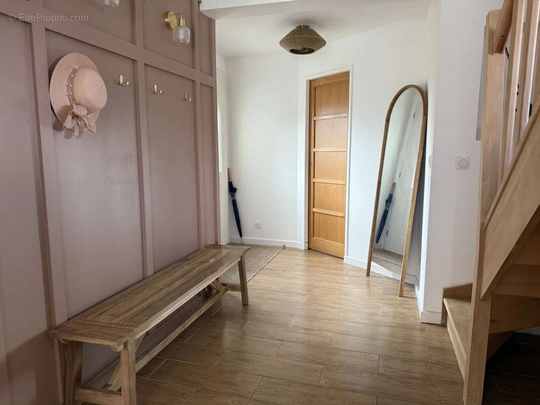 Maison à SAINT-CHERON