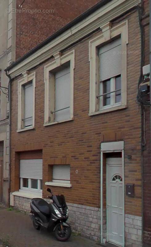 Maison à LE CATEAU-CAMBRESIS