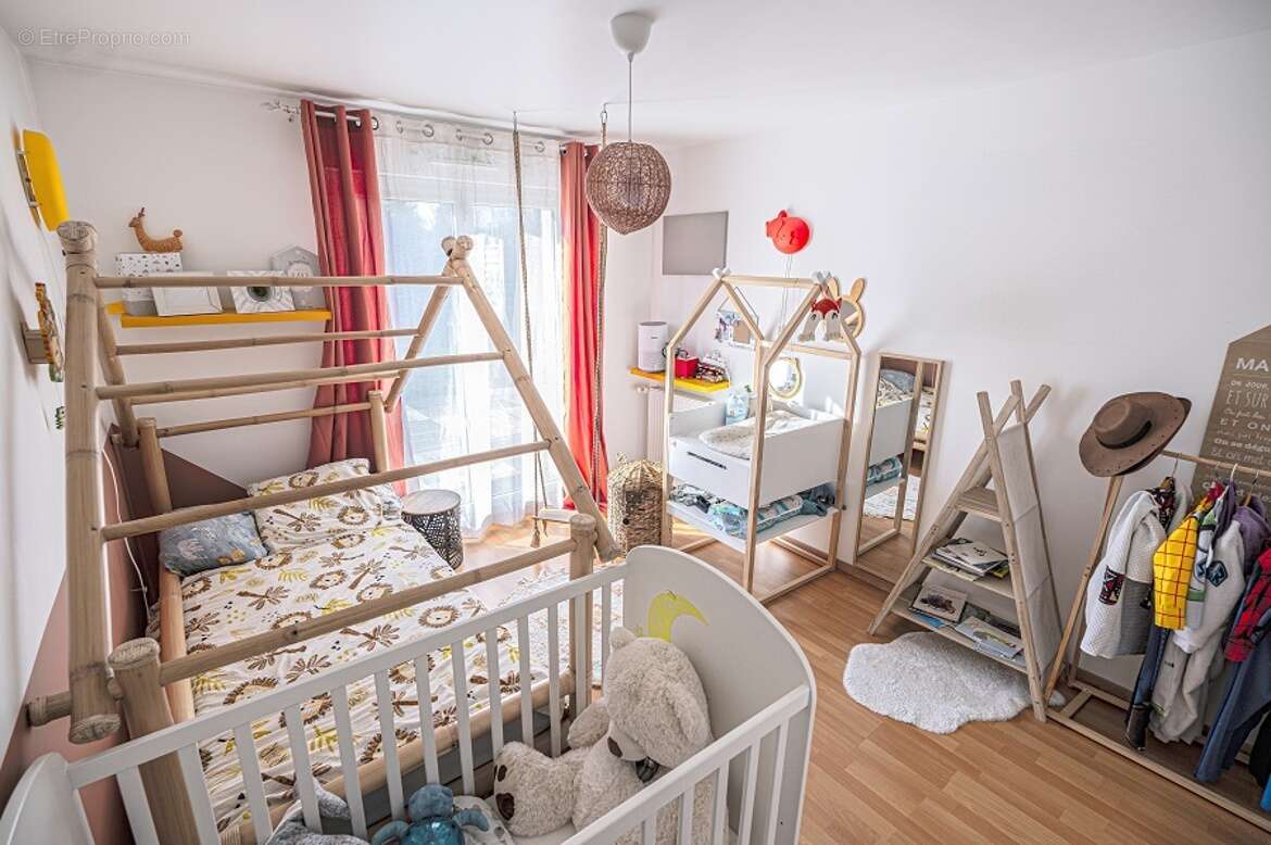 Appartement à NEUILLY-SUR-MARNE