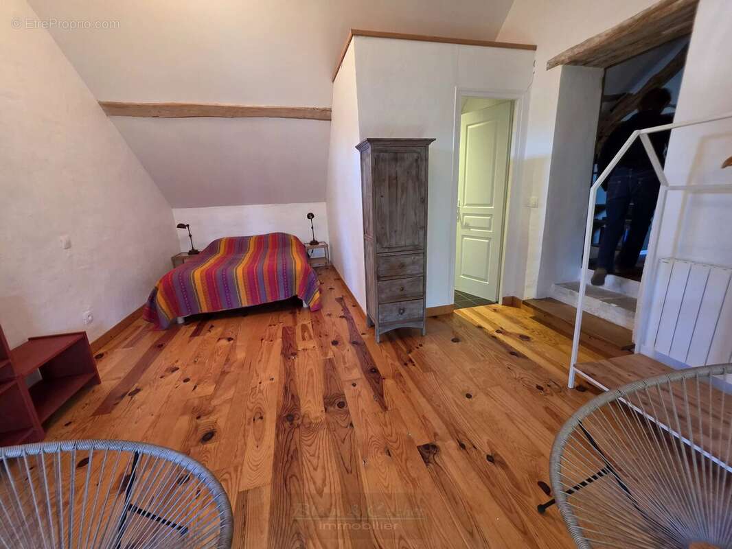 Maison à CONFLANS-SUR-LOING