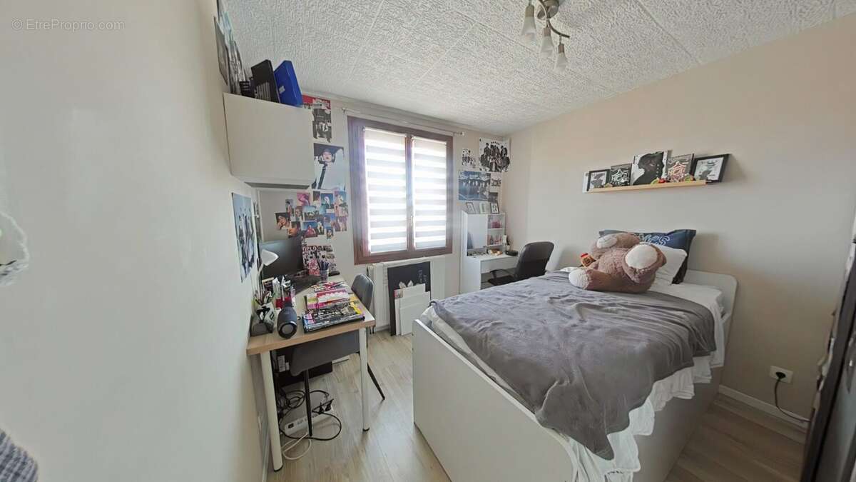Maison 89 m² à Veauche  - photo 6