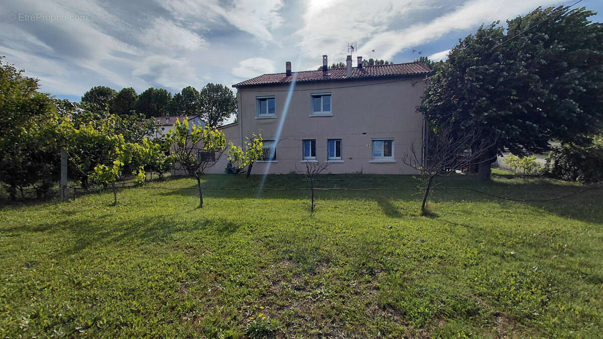 Maison à PIERRELATTE