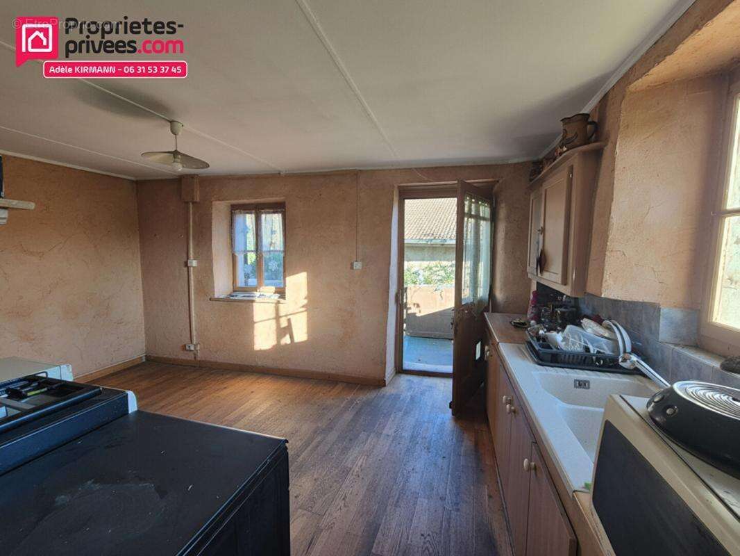Ferme Gessienne et terrain constructible - Farges 01550 - photo 8