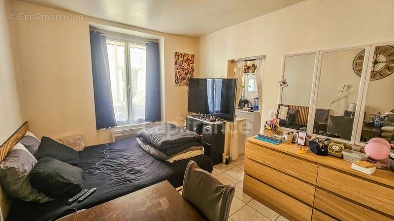 Appartement à ETRECHY