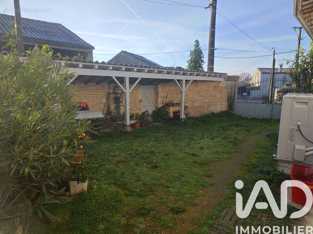 Photo 7 - Maison à NERE