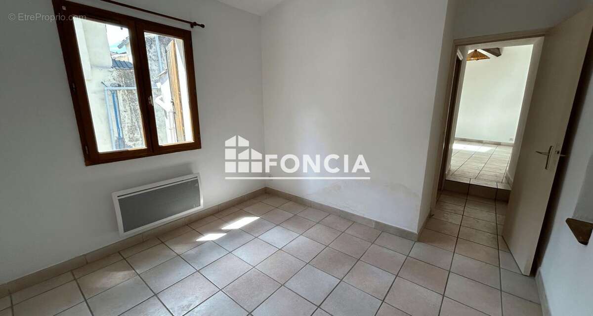 Appartement à PONT-SAINT-ESPRIT