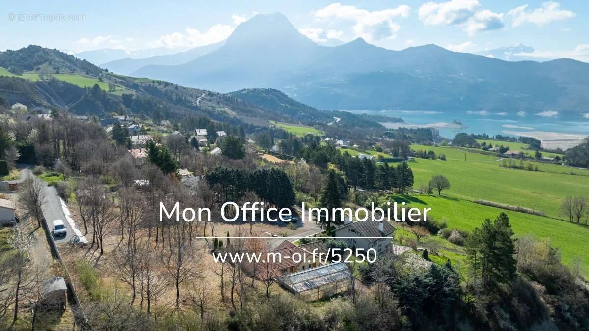 Référence : 6621-MTE. - Terrain viabilisé et borné avec permis purgé -  Vue Lac de Serre-Ponçon - photo 4