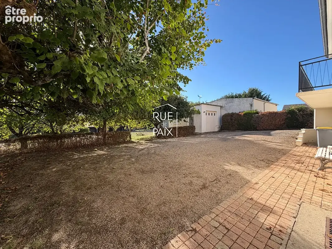 Maison Nanteuil - 4 chambres -106 m2 - photo 11