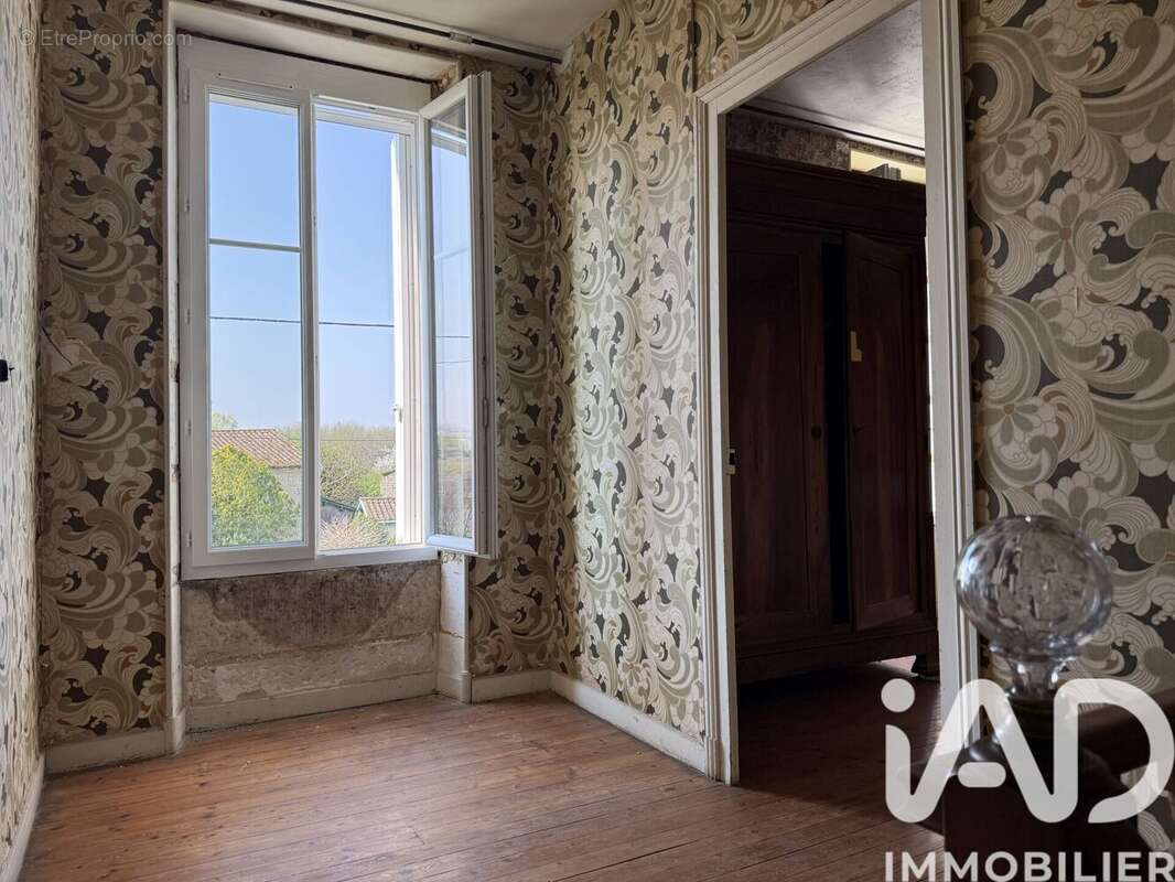 Photo 9 - Maison à SAINT-HILAIRE-LA-PALUD