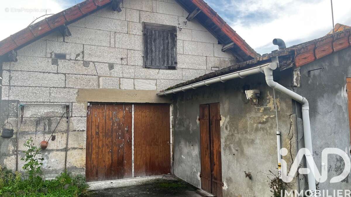 Photo 8 - Maison à LA COURONNE