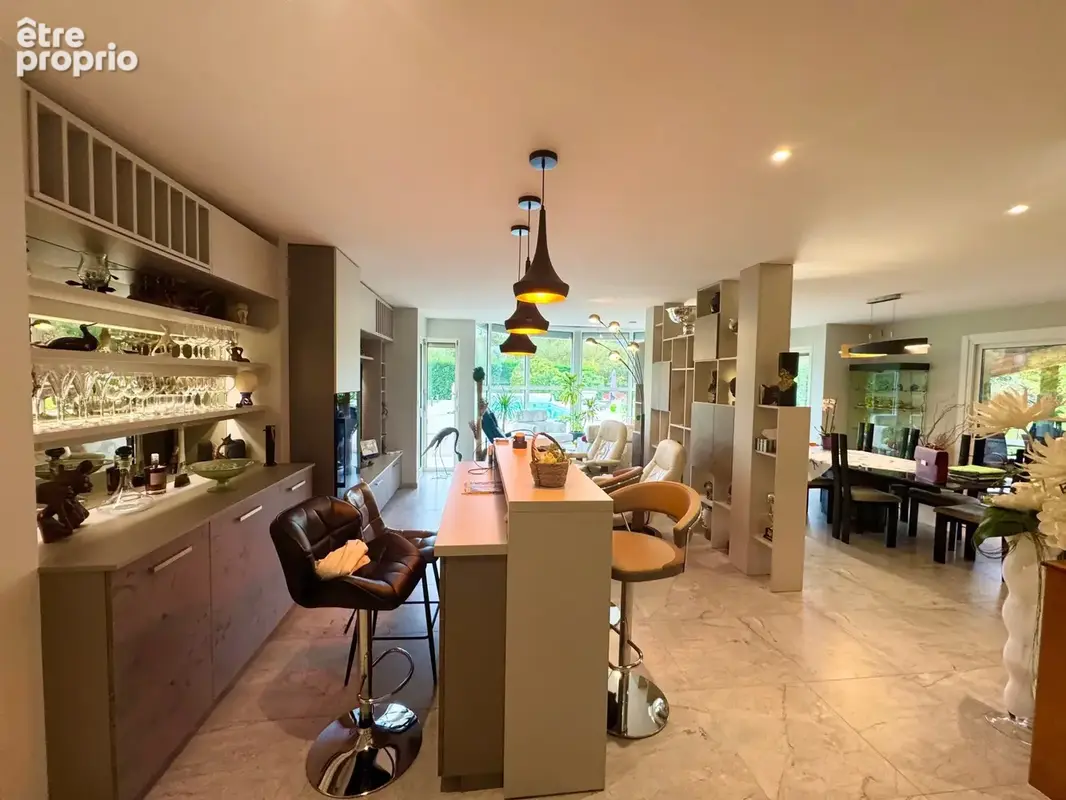Maison 6 pièces à vendre à Bourg-En-Bresse (01000) - photo 4