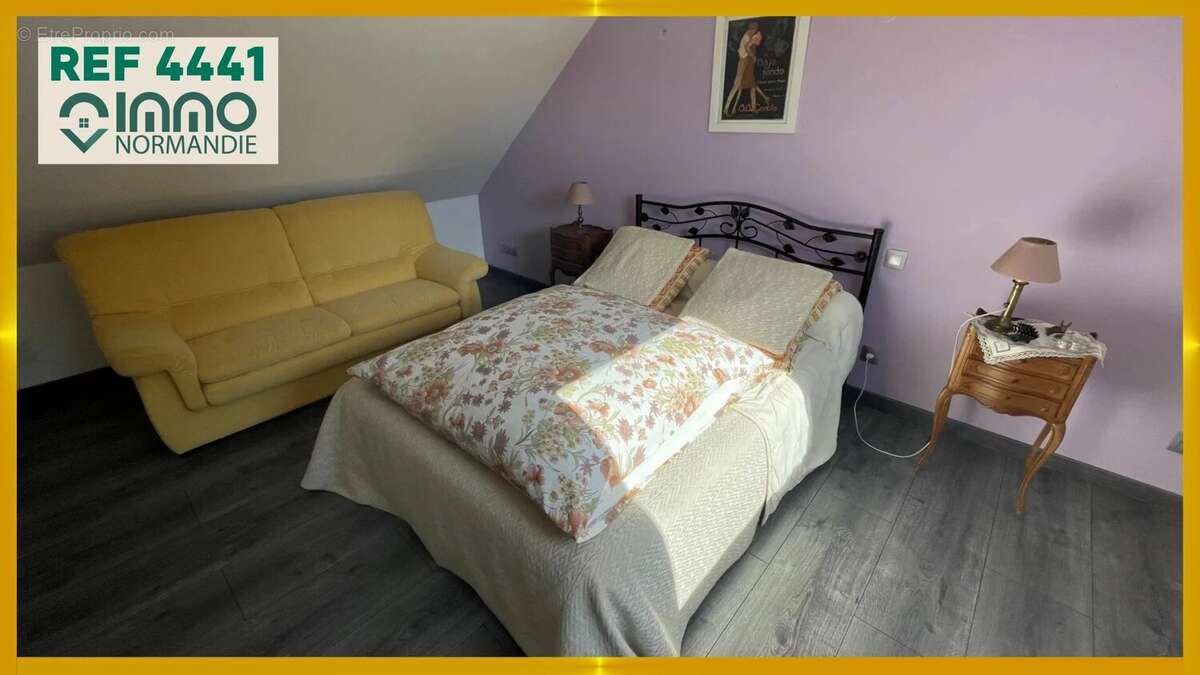 Maison à NASSANDRES