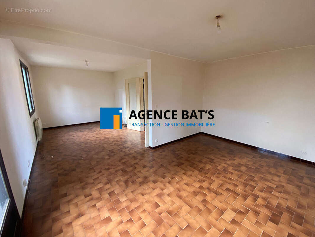 Photo 2 - Maison à SAINT-CHAMOND