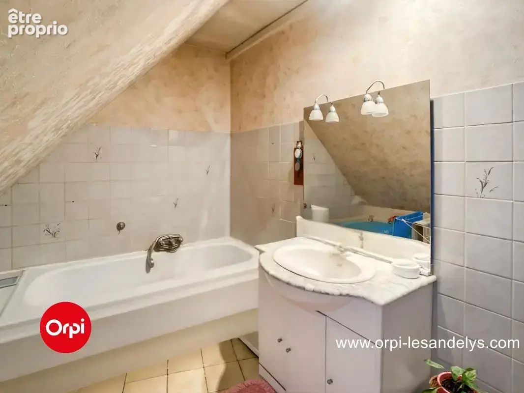 Centre ville les Andelys - Appartement - BEAUX VOLUMES -  87.82m²  - À Vendre - photo 11