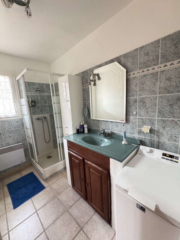 Maison 88 m² à Villelaure  - photo 12