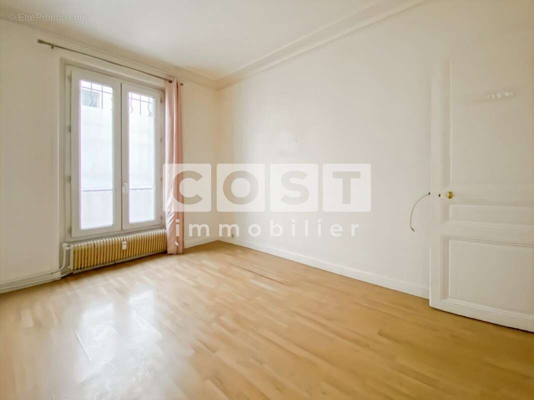 Appartement à ASNIERES-SUR-SEINE