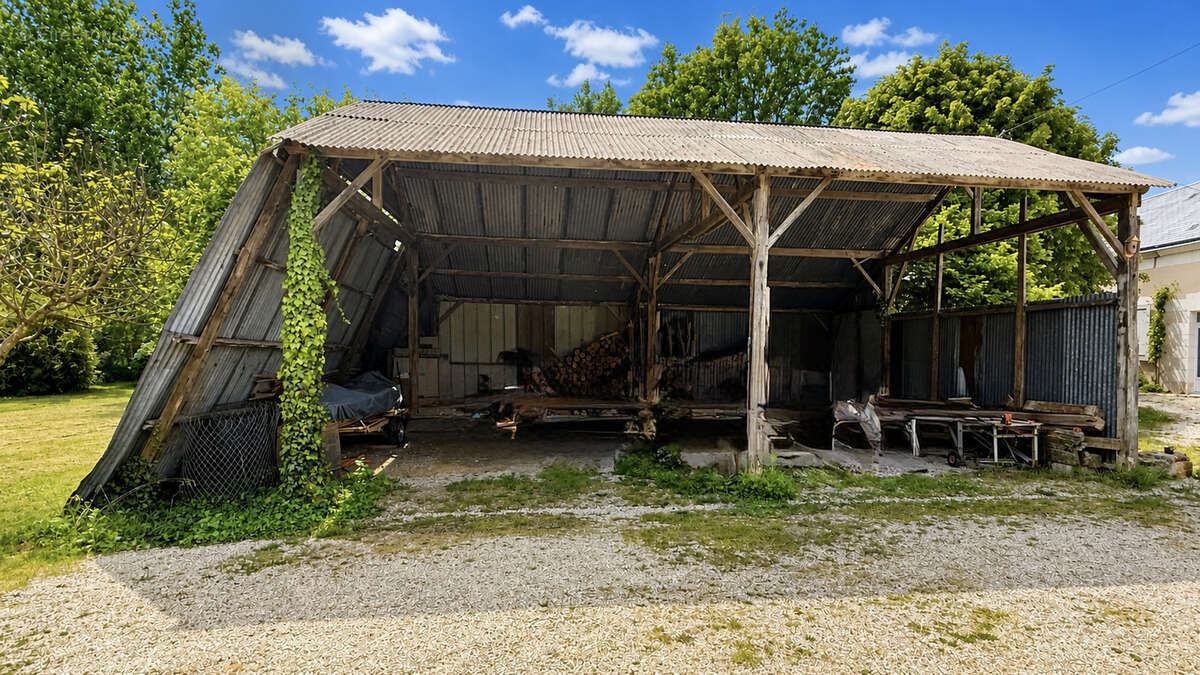 Maison à CHOUSSY