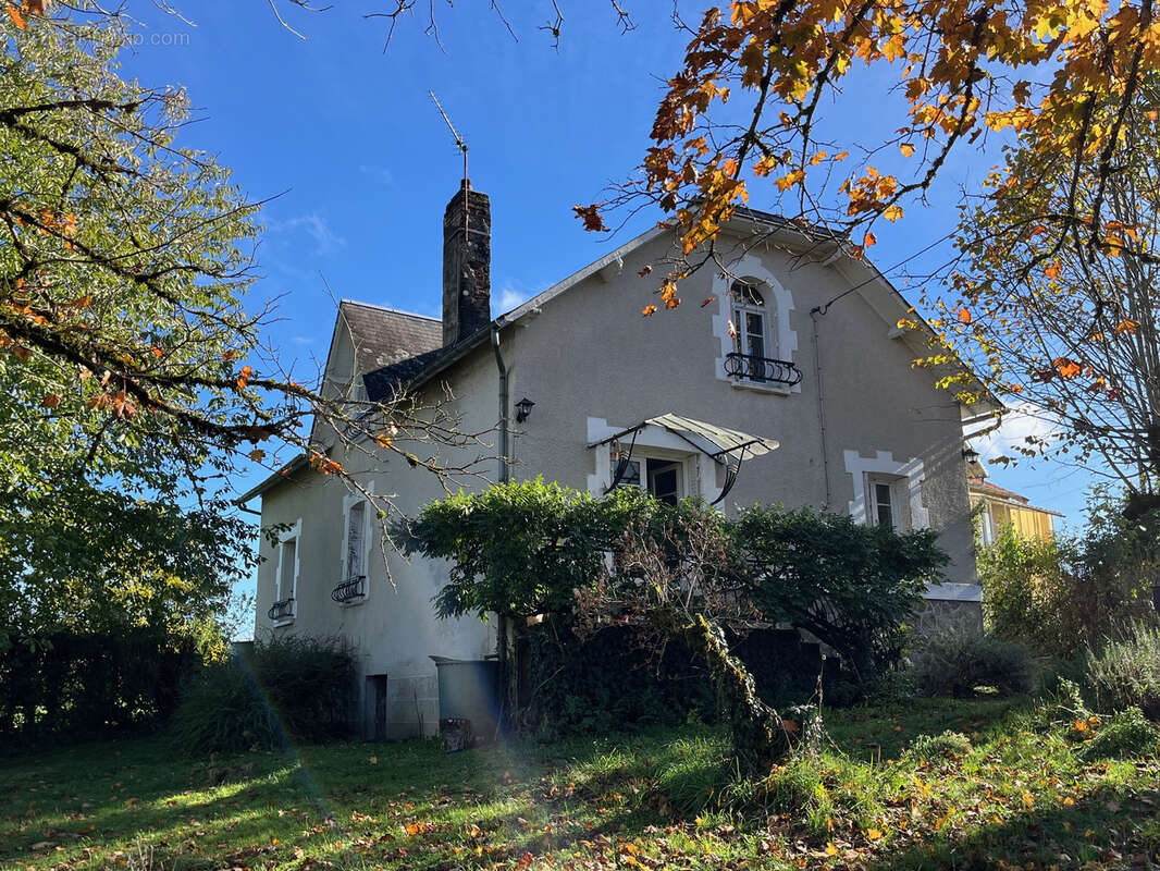 Mi-chemin Brive et Limoges - belle maison de village   7 pièces - photo 31