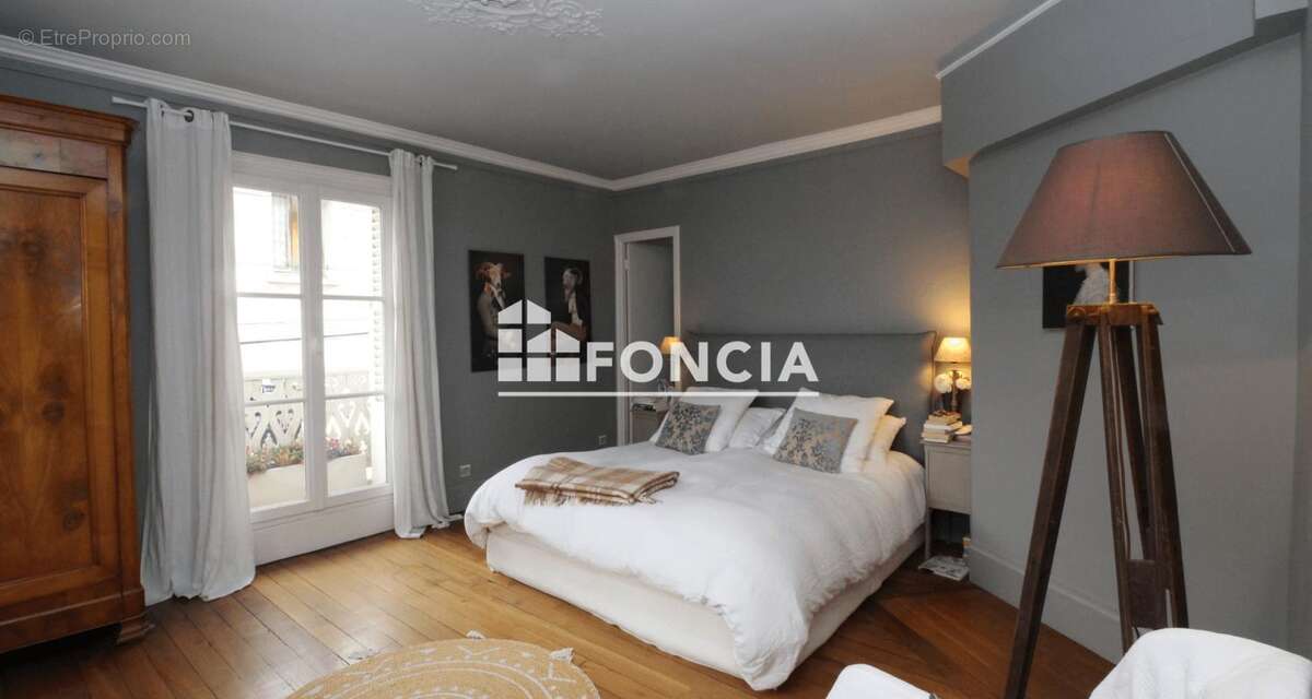 Maison à VERRIERES-LE-BUISSON