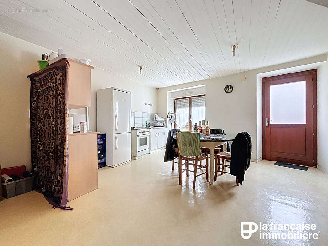 Appartement à SAINT-PERAN