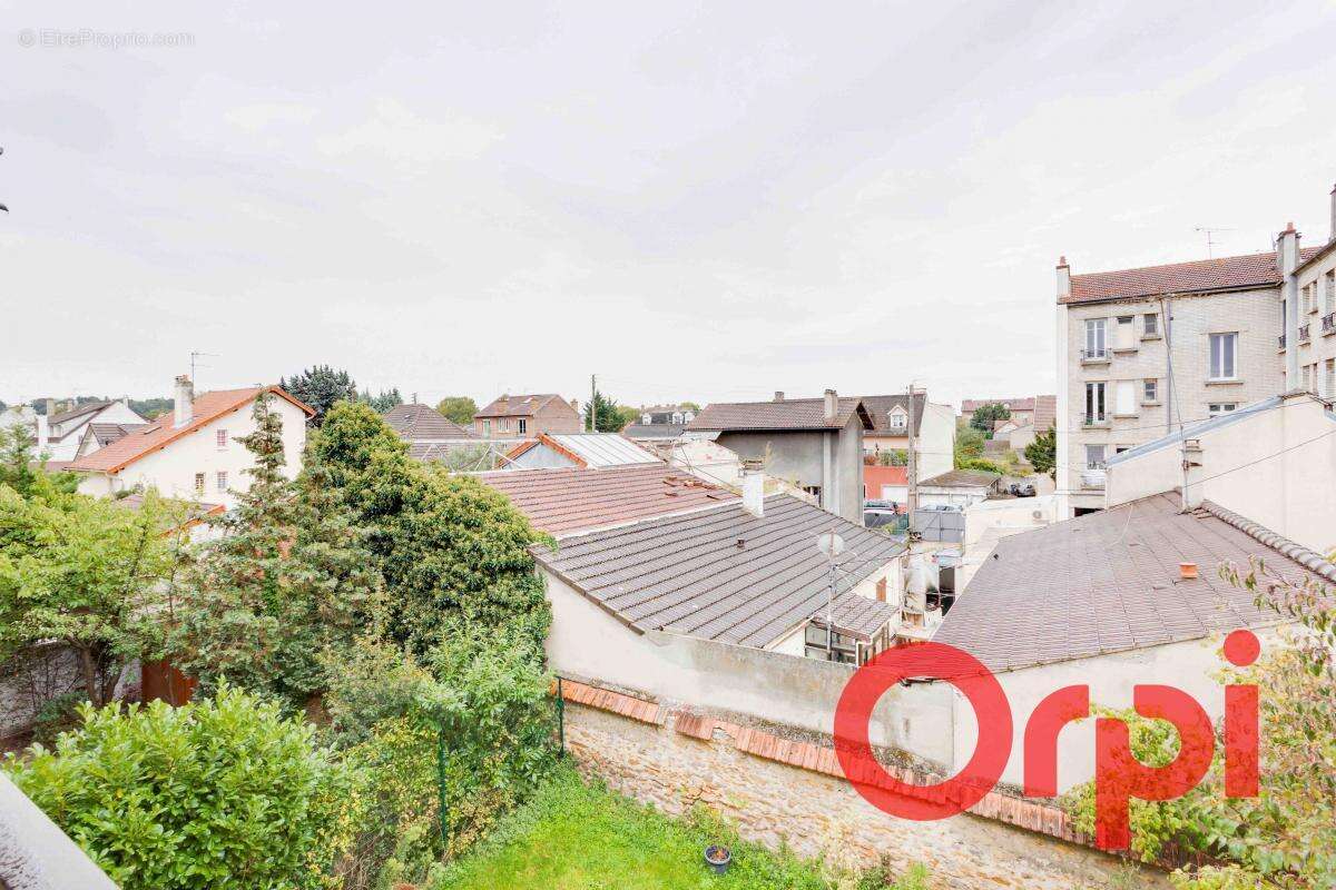 Appartement à LIVRY-GARGAN