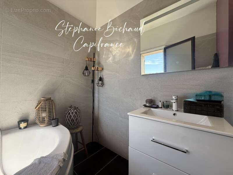 Gap – Saint-Roch  Appartement T3 de 93,4 m² en carrez avec balcon, cave et 2 stationnements - photo 17
