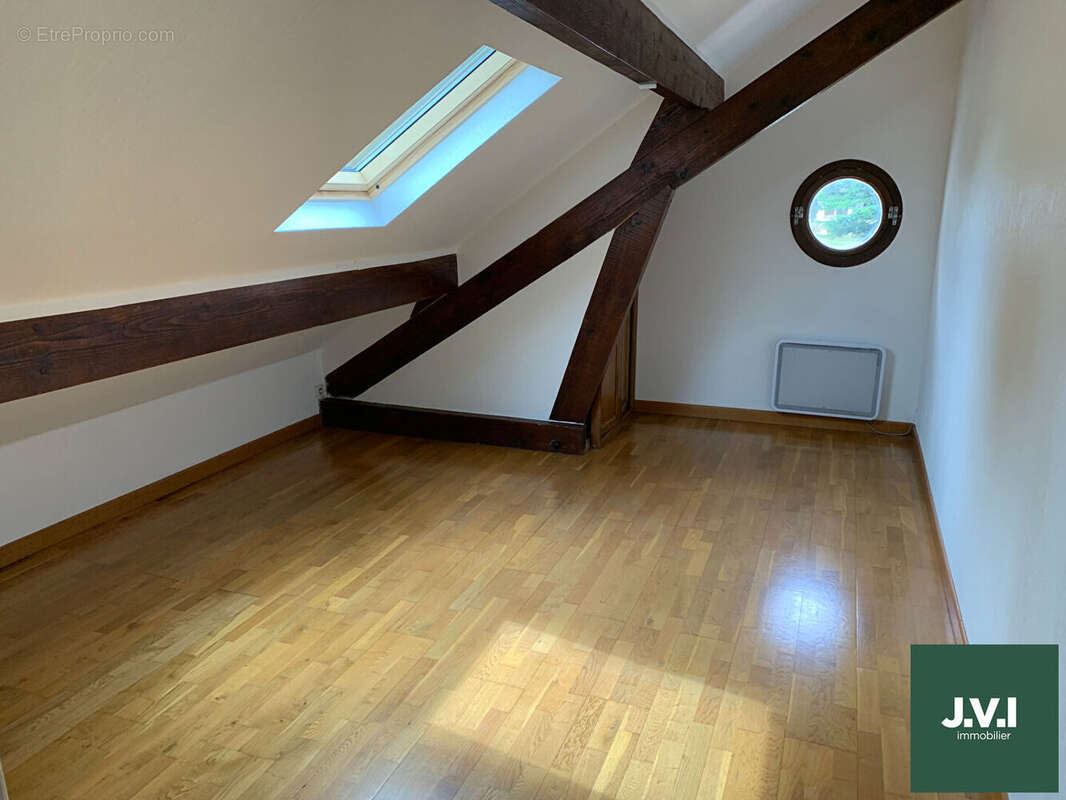 Maison à MONTMORENCY