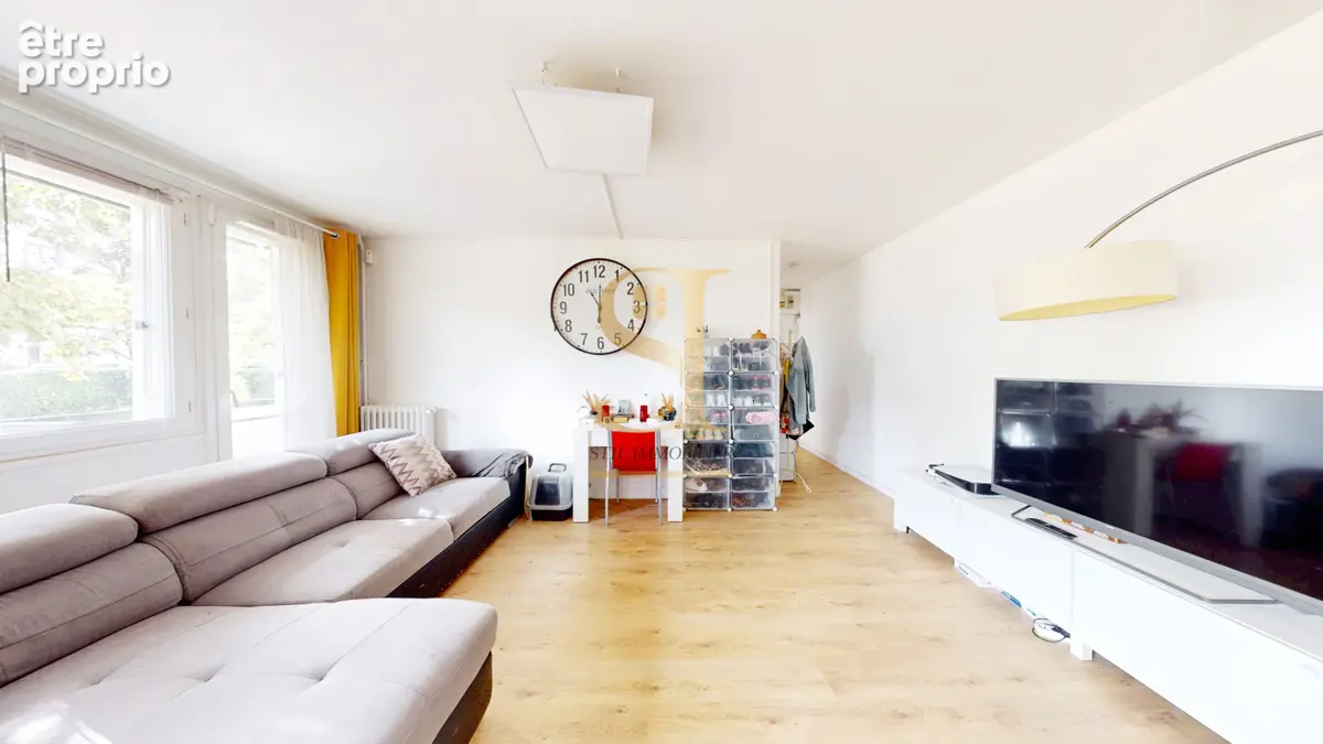 Appartement 3 pièces 56 m² à vendre à Ris-Orangis (91130) - photo 3