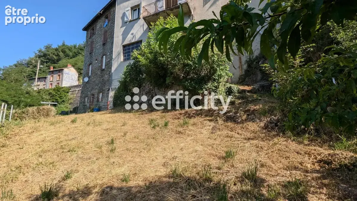 Maison 6 pièces 130 m² à vendre à Thiers (63300) - photo 28