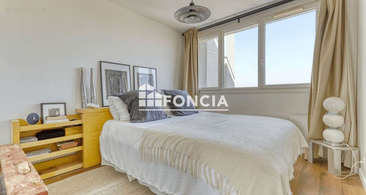 Appartement à EPINAY-SUR-SEINE