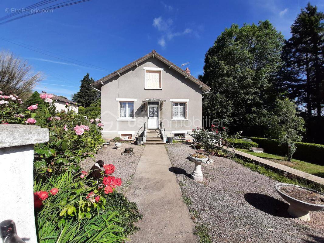 Maison à CHASSENON