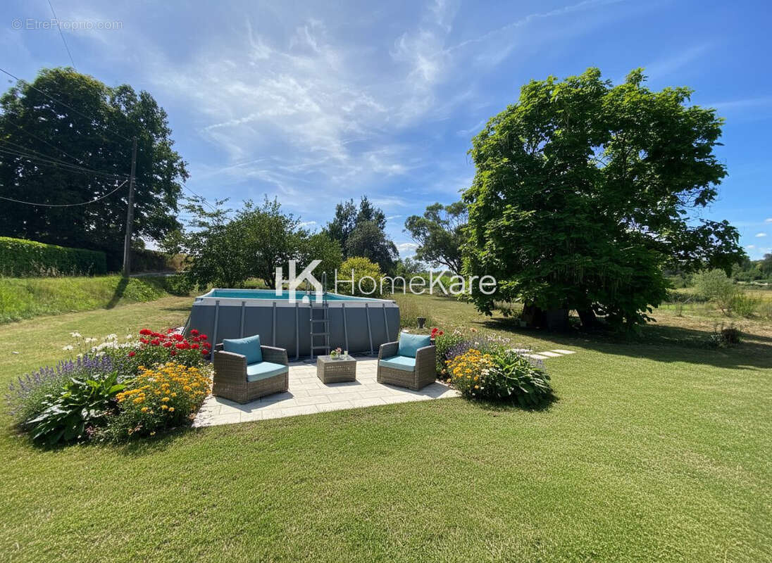 Maison 135 m² à Caudrot  - photo 2