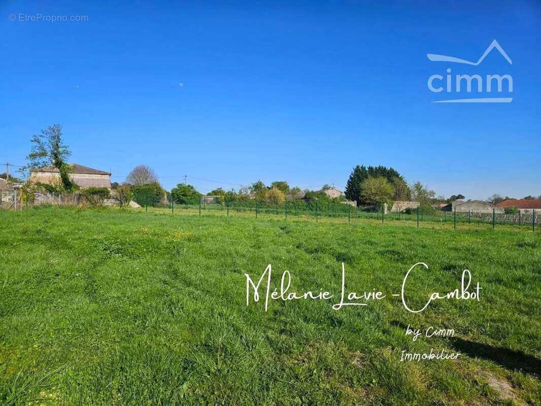 Maison à BRAUD-ET-SAINT-LOUIS