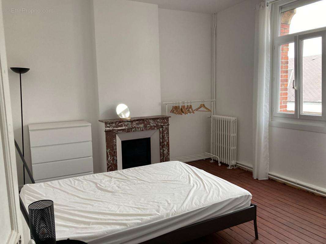 Maison à SAINT-QUENTIN