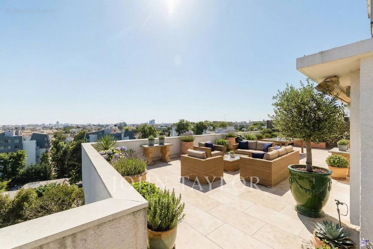 Appartement à LE BOUSCAT